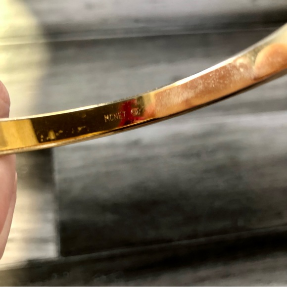 Vintage 80's Monet Brass Etched Bangle Bracelet - Picture 6 of 6